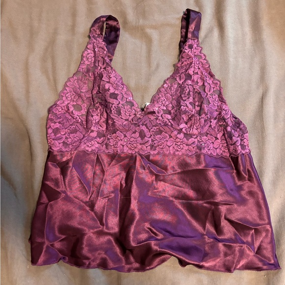 Lingerie sleepwear top - Picture 1 of 4
